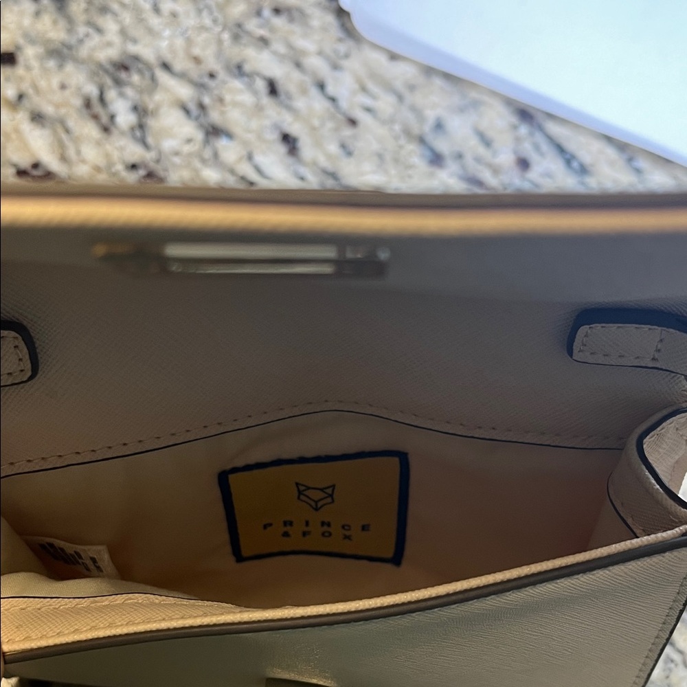 Prince & Fox Crossbody Purse - Picture 5 of 6